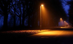 Featured image of post streetlamps
